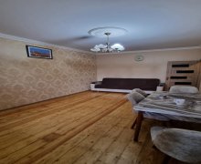 Satılır Köhnə Tikili Azadlıq m., 7-ci mikrorayon, Binəqədi r.