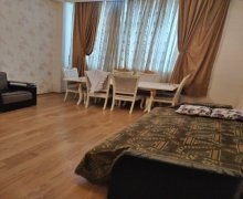 Satılır Yeni Tikili Memar Əcəmi m., Nəsimi r.