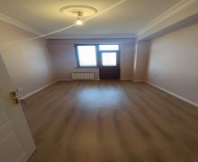 Satılır Yeni Tikili Suraxanı r.