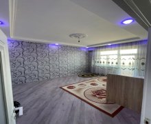 Satılır Yeni Tikili Memar Əcəmi m., 4-cü mikrorayon, Nəsimi r.