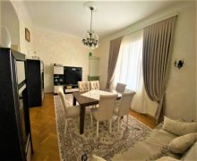 iceri seherde evlerin qiymeti İçərişəhər m., Səbail r.