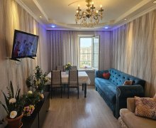 Satılır Köhnə Tikili Xalqlar dostluğu m., Əhmədli, Xətai r.