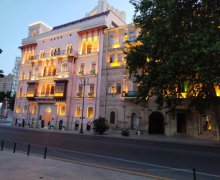 iceri seherde aylıq kiraye evler İçərişəhər m., Səbail r.