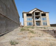 Satılır Həyət evi/villa Qaradağ r.