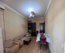 Satılır Köhnə Tikili Əhmədli m., Xətai r. Satılır Köhnə Tikili Əhmədli m., Xətai r.