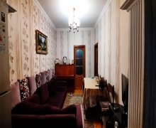 Satılır Köhnə Tikili Memar Əcəmi m., 5-ci mikrorayon, Nəsimi r.