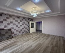 Satılır Yeni Tikili İnşaatçılar m., Yeni Yasamal qəs., Yasamal r.