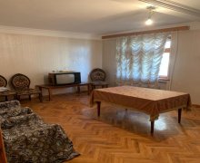 Satılır Köhnə Tikili Əhmədli m., Xətai r.