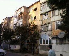 nefcilerde aylıq Köhnə Tikili Neftçilər m., Nizami r. nefcilerde aylıq Köhnə Tikili Neftçilər m., Nizami r.