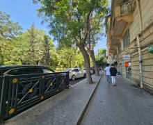 Arenda aylıq obyekt Nəsimi r. Arenda aylıq obyekt Nəsimi r.