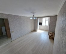 Satılır Köhnə Tikili Xırdalan ş.