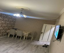 Satılır Köhnə Tikili Memar Əcəmi m., 4-cü mikrorayon, Nəsimi r.