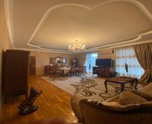 genclikde evlerin qiymeti Gənclik m., Nərimanov r.