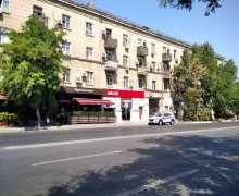 Satılır Köhnə Tikili Elmlər akademiyası m., Yasamal qəs., Yasamal r.