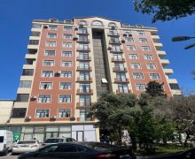 memar ecemide satilan evler Memar Əcəmi m., Nəsimi r.