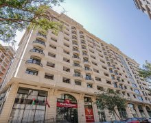 iceri seherde evlerin qiymeti İçərişəhər m., Səbail r.