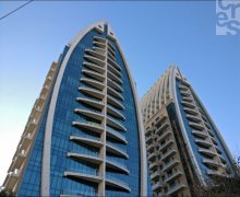 Satılır Yeni Tikili Elmlər akademiyası m., Yasamal r.