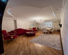 memar ecemide satilan evler Memar Əcəmi m., 9-cu mikrorayon, Binəqədi r.