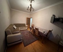 Satılır Köhnə Tikili Nəsimi m., 6-cı mikrorayon, Binəqədi r.