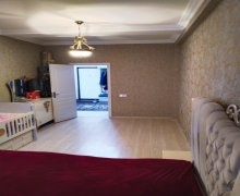 Satılır Yeni Tikili İnşaatçılar m., Yeni Yasamal qəs., Yasamal r.