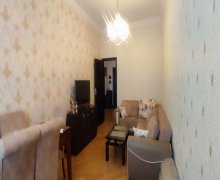 memar ecemide satilan evler Memar Əcəmi m., 9-cu mikrorayon, Binəqədi r.