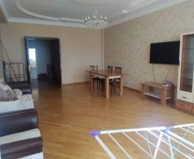 Satılır Yeni Tikili Memar Əcəmi m., Nəsimi r.