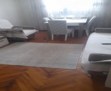 Kirayə (aylıq) Köhnə Tikili Elmlər akademiyası m., Yasamal r.