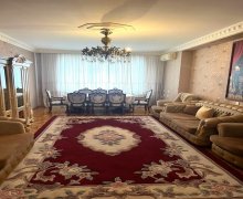 Satılır Yeni Tikili Azadlıq m., Binəqədi r.