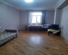 Satılır Yeni Tikili Yeni Yasamal qəs., Yasamal r.