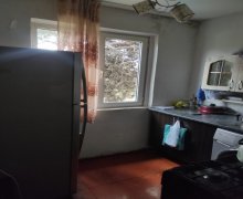 Satılır Köhnə Tikili Neftçilər m., 8-ci kilometr, Nizami r.