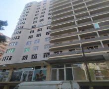 Satılır Yeni Tikili Xırdalan ş.