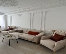 Satılır Yeni Tikili Elmlər akademiyası m., Yasamal r.