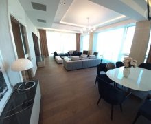 Satılır Yeni Tikili Elmlər akademiyası m., Yasamal r.