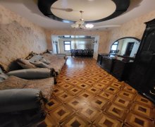 ecemide aylıq kiraye evler 2018 Memar Əcəmi m., 2-ci mikrorayon, Nəsimi r.