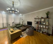 Satılır Yeni Tikili Xətai m., Xətai r. Satılır Yeni Tikili Xətai m., Xətai r.