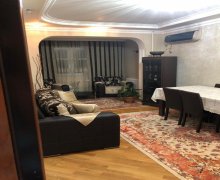 Satılır Köhnə Tikili Nəsimi m., 6-cı mikrorayon, Binəqədi r.