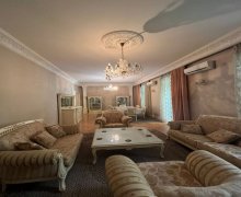 Kirayə (aylıq) Köhnə Tikili İçərişəhər m., Bayıl qəs., Səbail r. Kirayə (aylıq) Köhnə Tikili İçərişəhər m., Bayıl qəs., Səbail r.