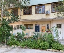 Satılır Köhnə Tikili Neftçilər m., Nizami r. Satılır Köhnə Tikili Neftçilər m., Nizami r.