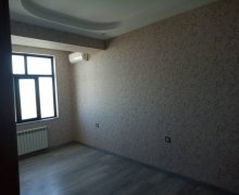 Satılır Yeni Tikili Yeni Günəşli qəs., Suraxanı r.