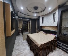 Satılır Köhnə Tikili Memar Əcəmi m., 9-cu mikrorayon, Binəqədi r.