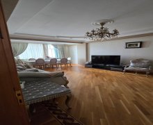 Satılır Yeni Tikili Memar Əcəmi m., Nəsimi r.