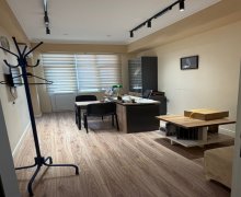 Satılır Yeni Tikili Elmlər akademiyası m., Badamdar qəs., Səbail r.