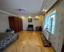 1 otaqli heyet evi satilir/villa Qala, Xəzər r.