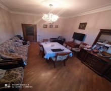 Satılır Köhnə Tikili Əhmədli m., Əhmədli, Xətai r.