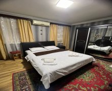 iceri seherde aylıq kiraye evler İçərişəhər m., Səbail r.