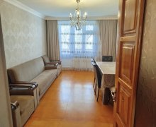 Satılır Köhnə Tikili 45-ci məhəllə r., Sumqayıt ş. Satılır Köhnə Tikili 45-ci məhəllə r., Sumqayıt ş.