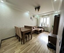 Satılır Köhnə Tikili İnşaatçılar m., Yeni Yasamal qəs., Yasamal r.