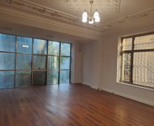 Satılır Obyekt 28 May m., Nəsimi r.