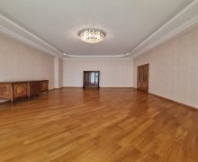 Satılır Yeni Tikili 28 May m., Nəsimi r.