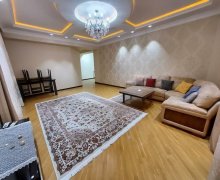 Satılır Yeni Tikili Elmlər akademiyası m., Yasamal r.